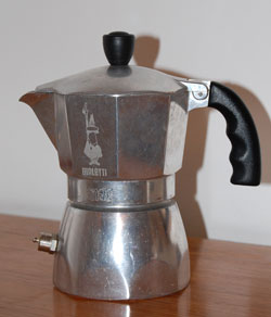  Bialetti - New Brikka, Moka Pot, the Only Stovetop