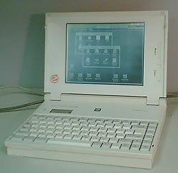 386 notebook with monochrome LCD scrreen